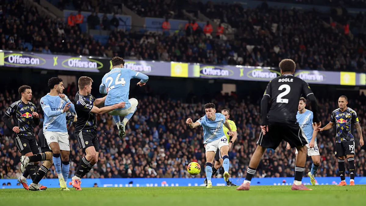 Leadta kétgólos előnyét, de Foden 91. perces góljával nyert a Manchester City