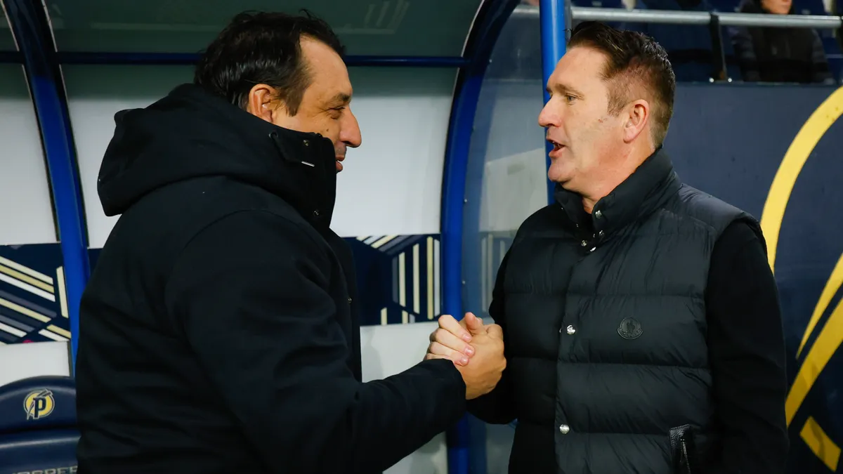 Robbie Keane nem foglalkozik a kimaradó Varga körüli pletykákkal