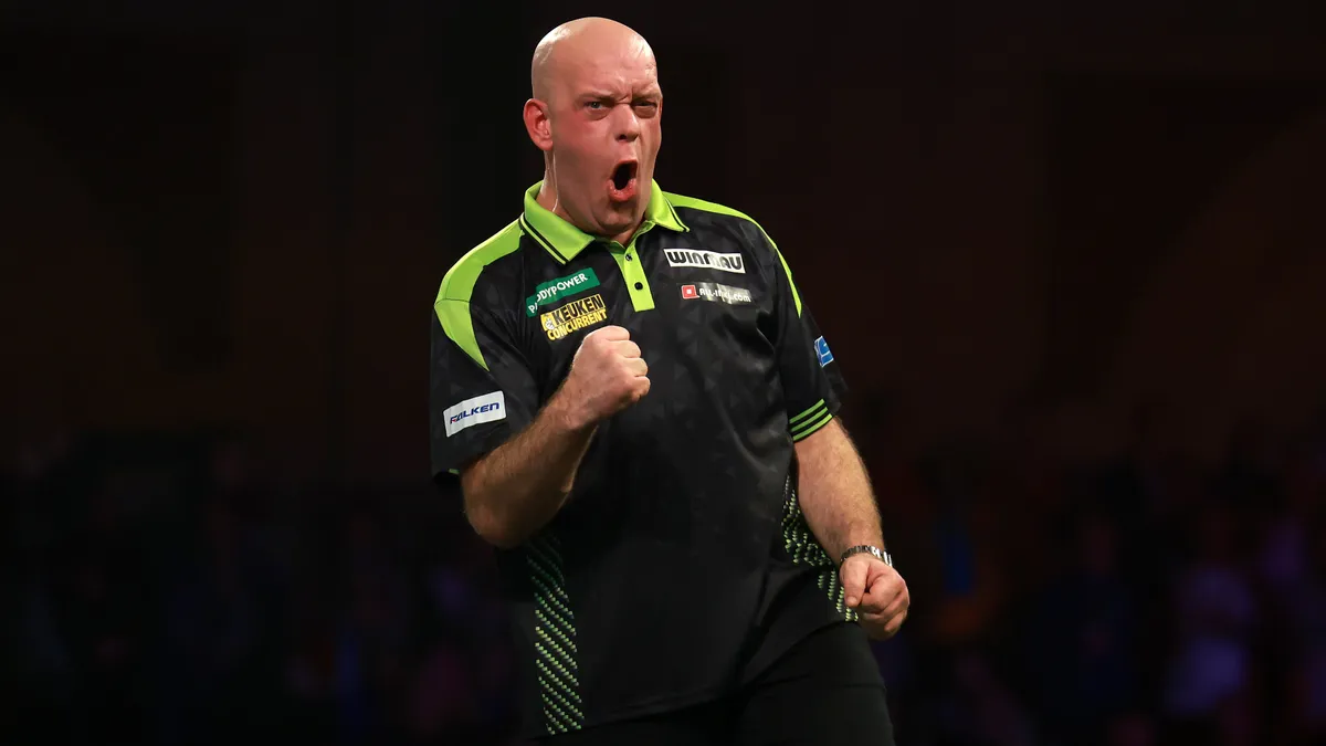 Van Gerwenre ráijesztett japán ellenfele, Sherrock simán kikapott Chisnalltól a darts-vb-n