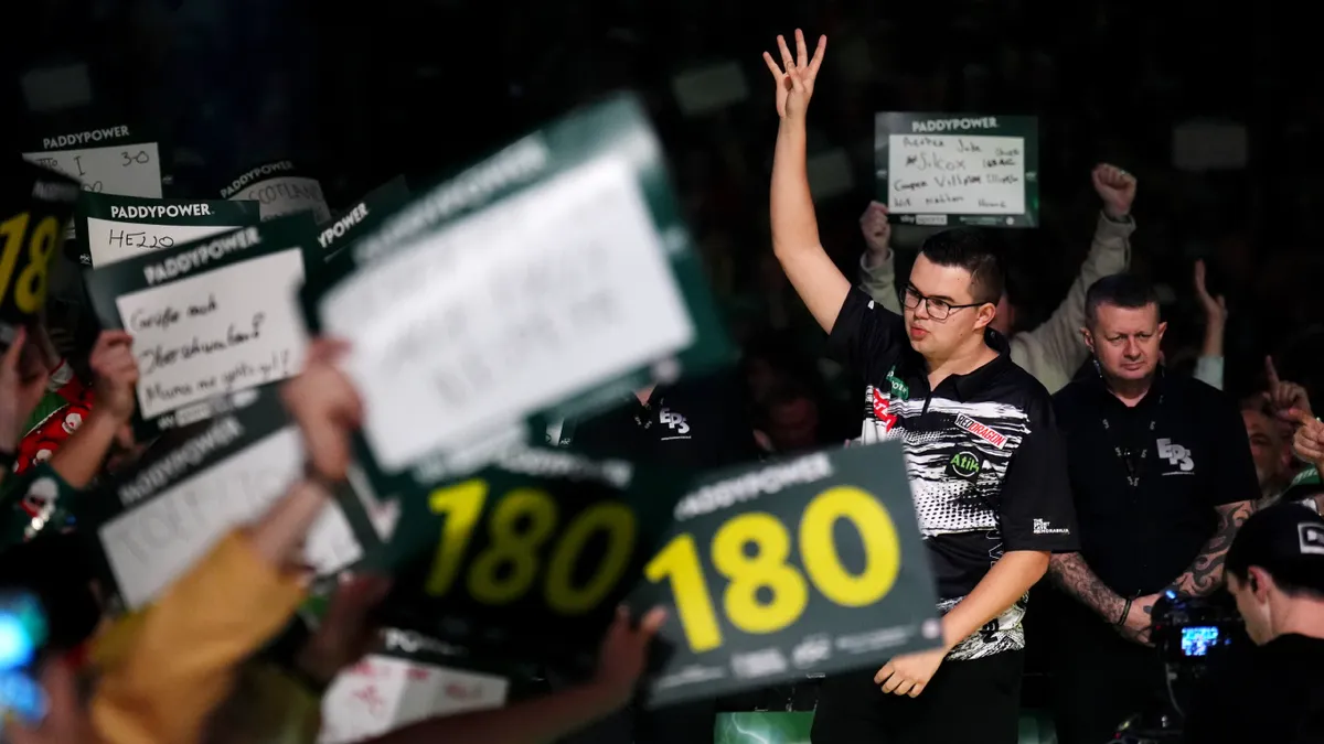 Gian Van Veen a torna eddigi legjobb meccsátlagával nyert a darts vb második fordulójában