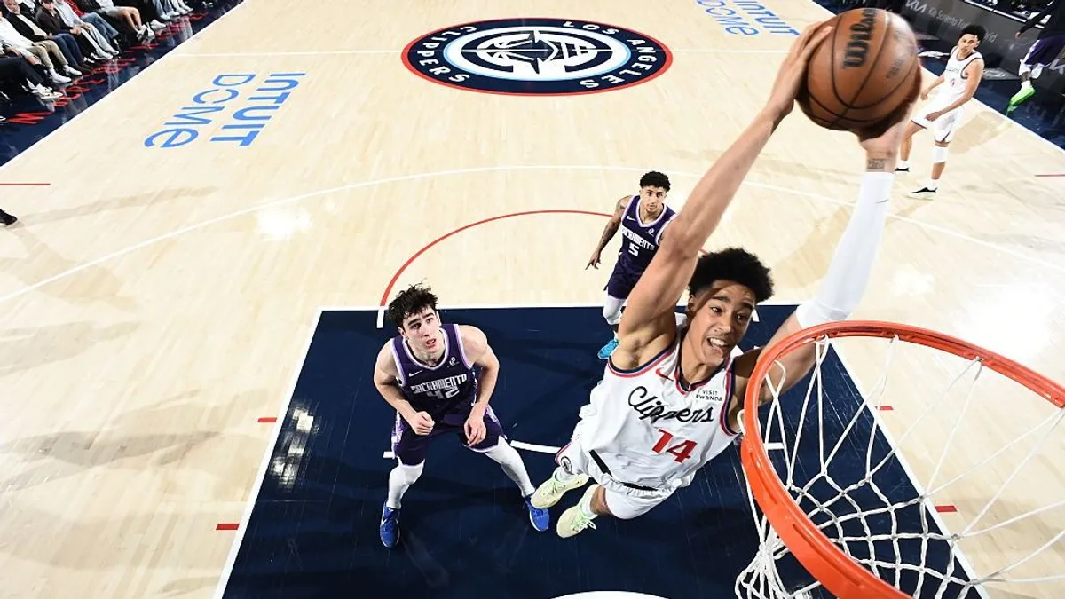 Felemás este Los Angelesben: 41 (!) pontos Clippers-siker, hazai Lakers-zakó Pistons ellen