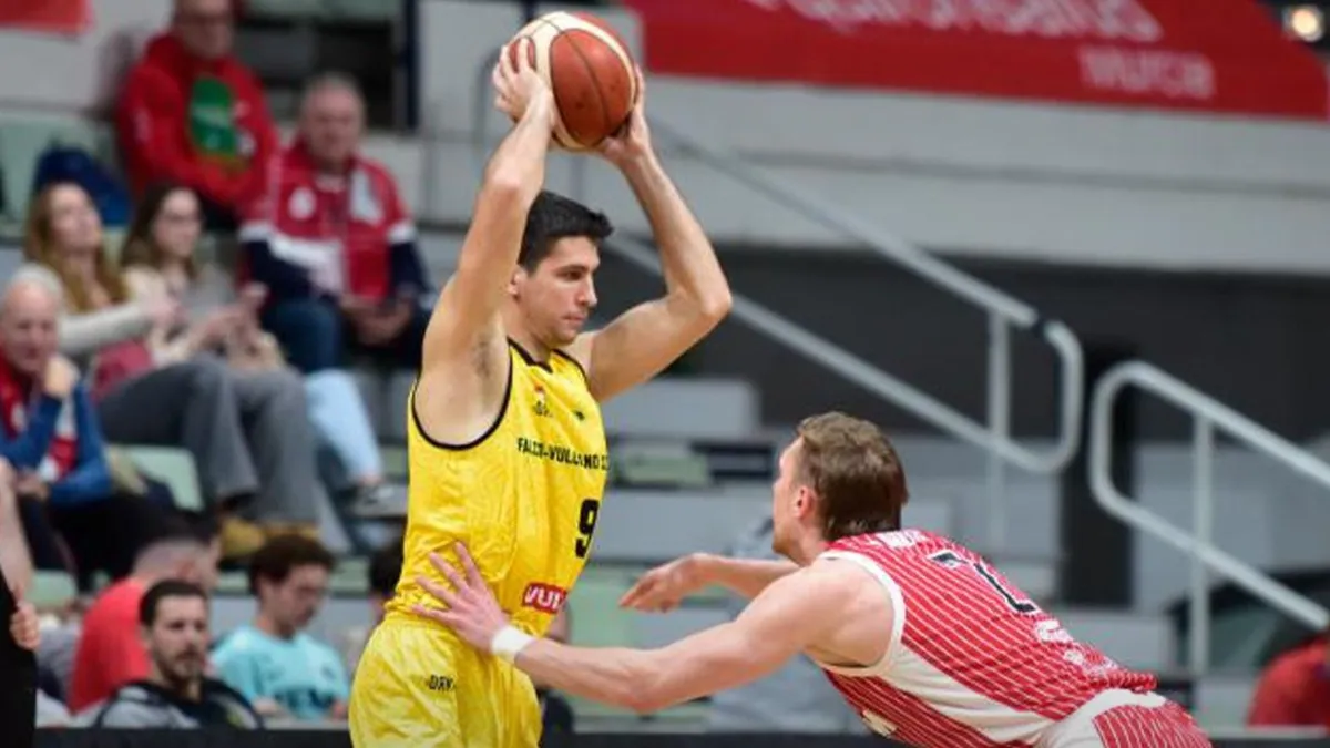 Férfi kosár Ek: vereséggel kezdett a Falco a második körben