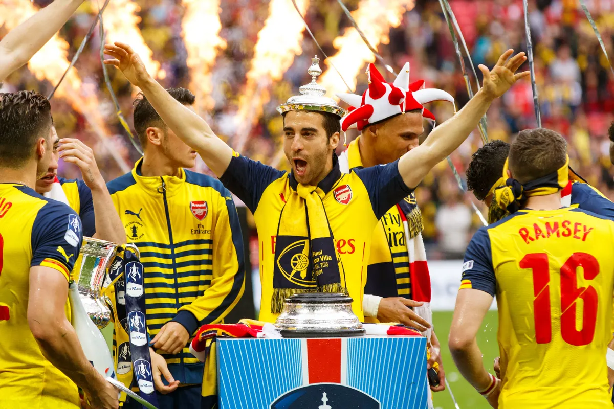 FOOTBALL - FA CUP - FINAL - ARSENAL v ASTON VILLA
