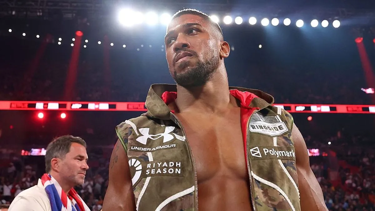 Autóbalesetet szenvedett Anthony Joshua