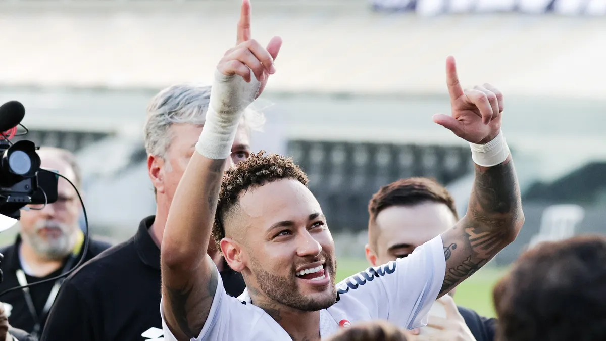 Fél évvel a világbajnokság előtt eldőlt Neymar jövője