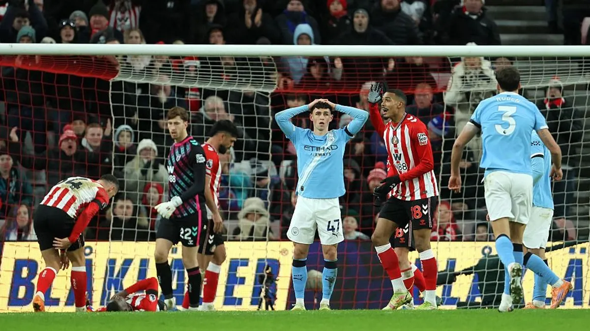 A City a Sunderlanddel, a Spurs a Brentforddal játszott gól nélküli döntetlent