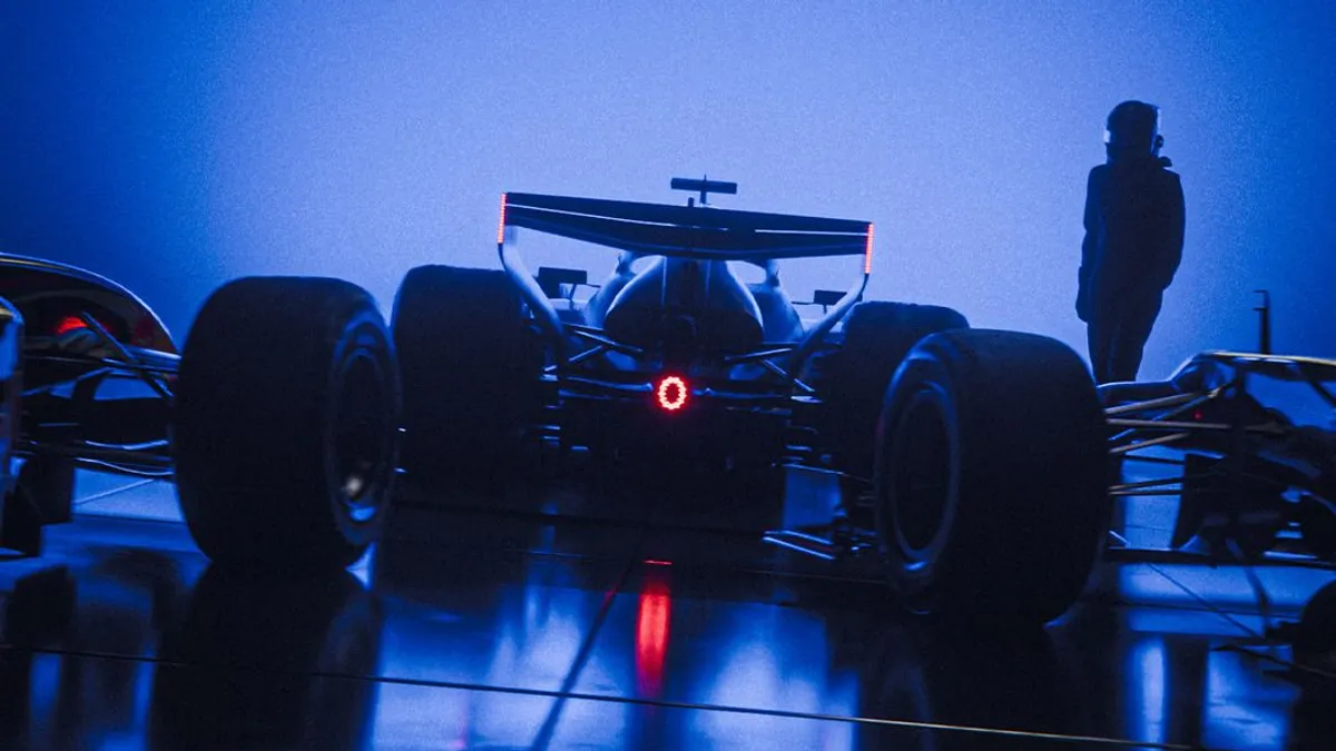 A Red Bull megújult külsővel  vág neki az új korszaknak – képek