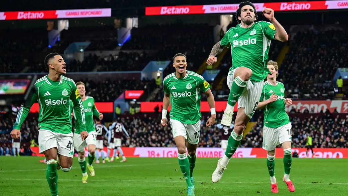 Hozta a kötelezőt a Manchester City; a Newcastle búcsúztatta az Aston Villát az FA-kupában