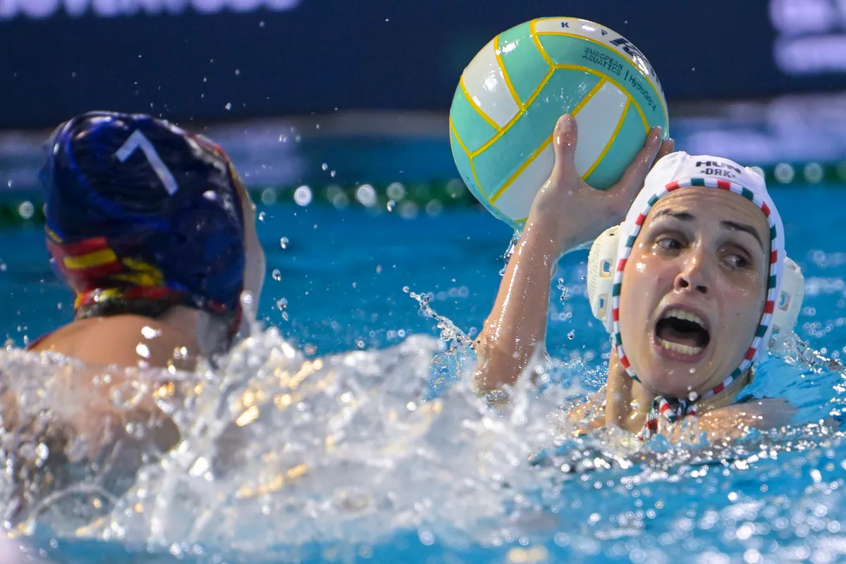 KESZTHELYI-NAGY Rita