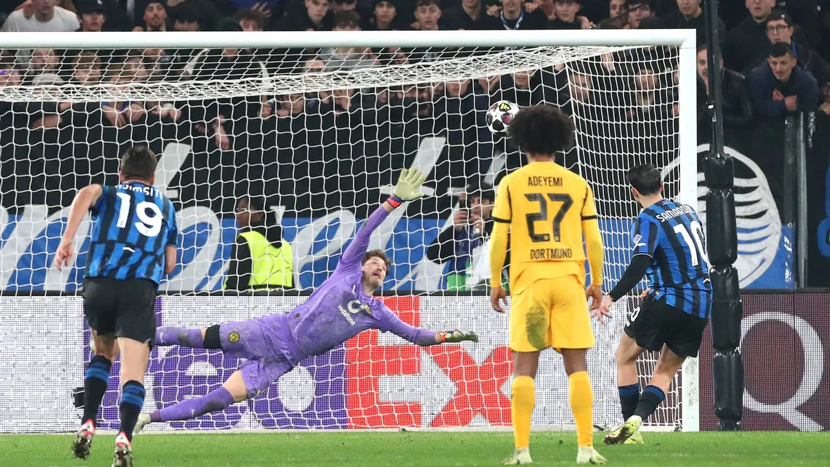 Dráma a köbön: kétgólos hátrányát megfordítva, 98. perces büntetővel ejtette ki a BVB-t az Atalanta