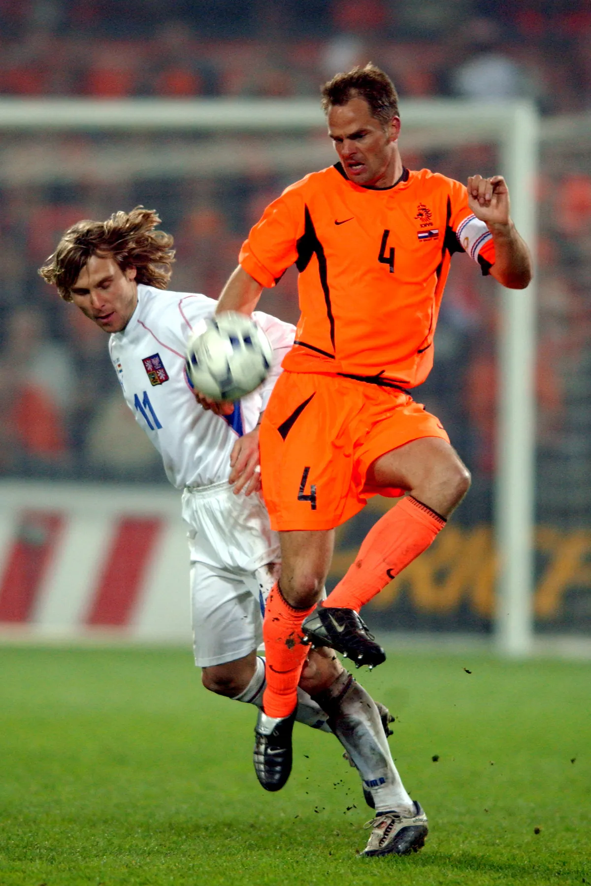 Soccer - European Championships 2004 Qualifying - Group Three - Holland v Czech Republic