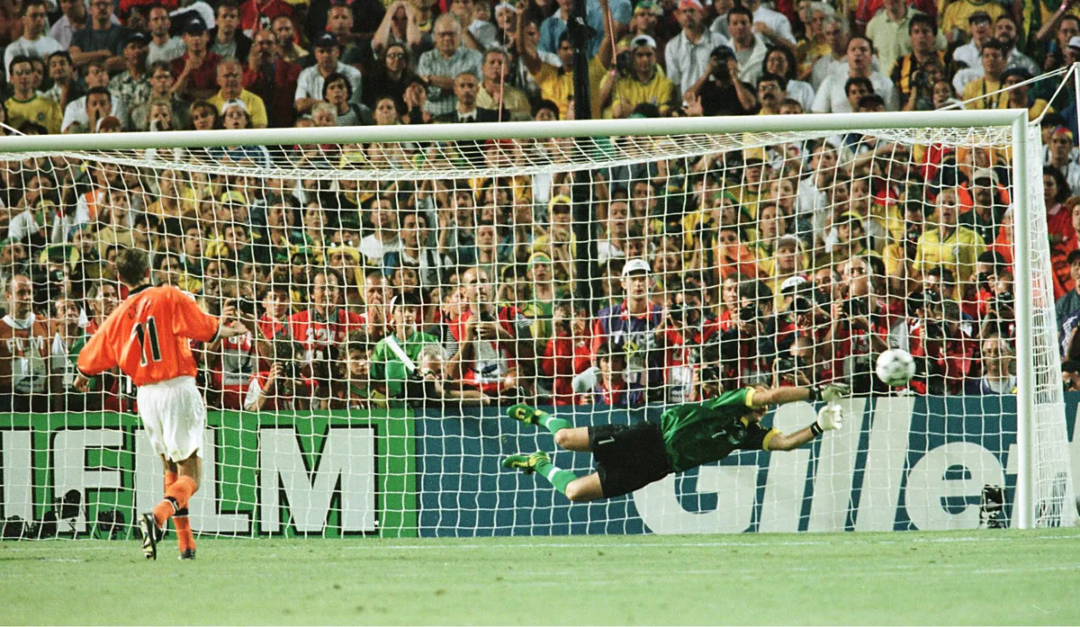 Soccer - World Cup France 98 - Semi Final - Brazil v Holland