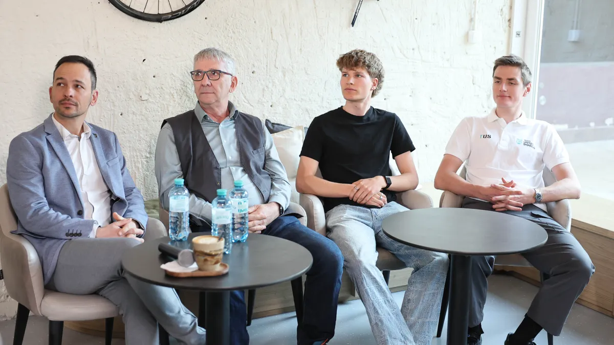 A sportkerékpárosok biztonságát is szolgálja az új Kresz