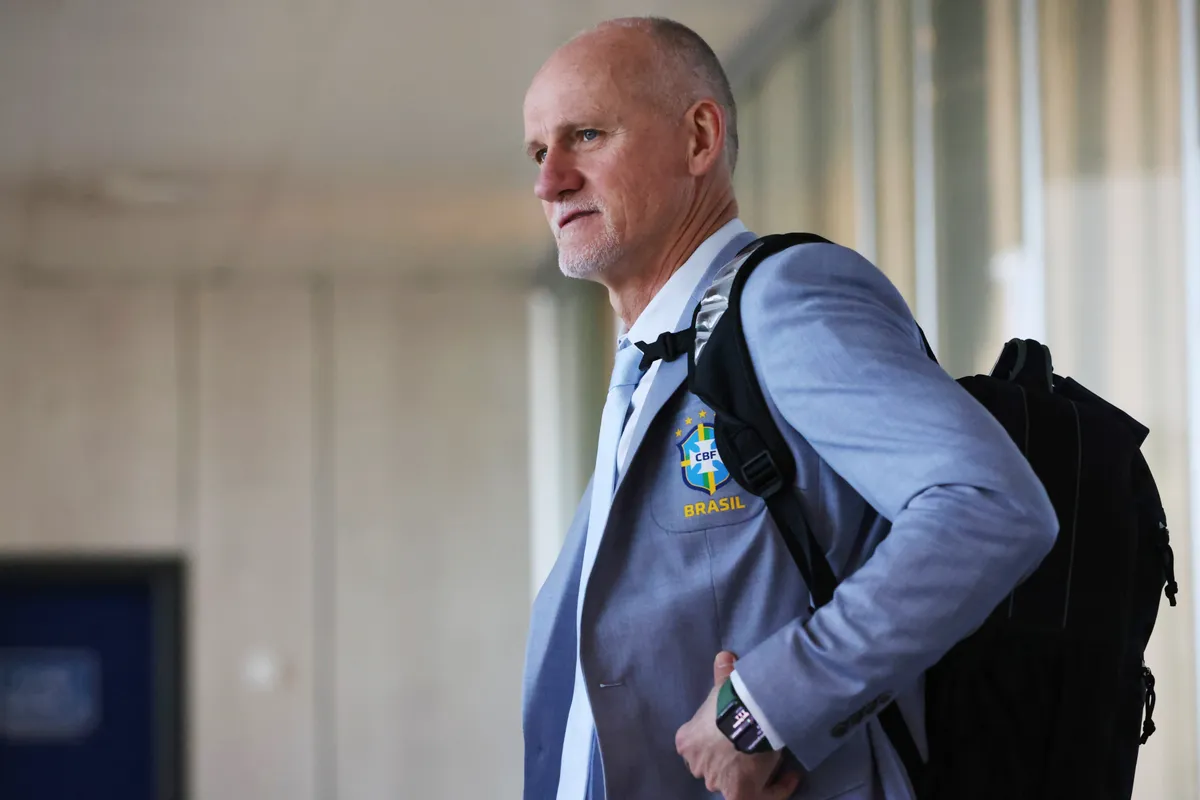 Brazil Departs to Qatar