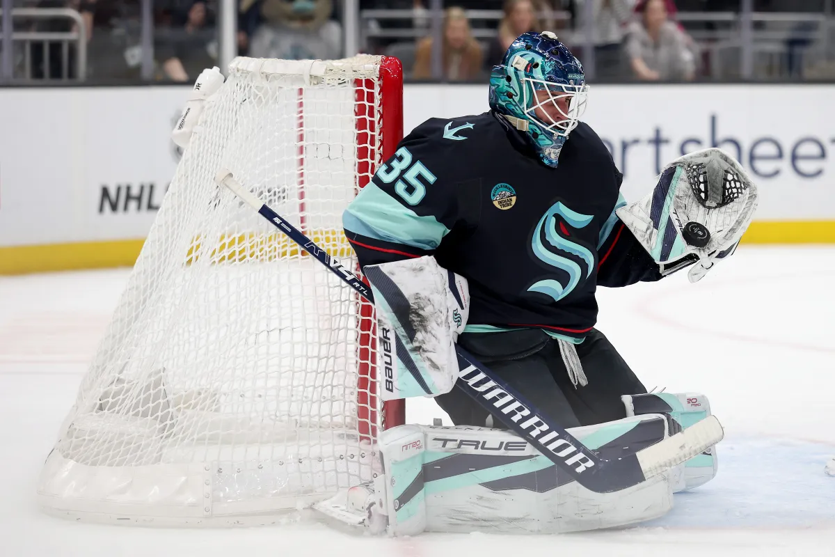 Carolina Hurricanes v Seattle Kraken