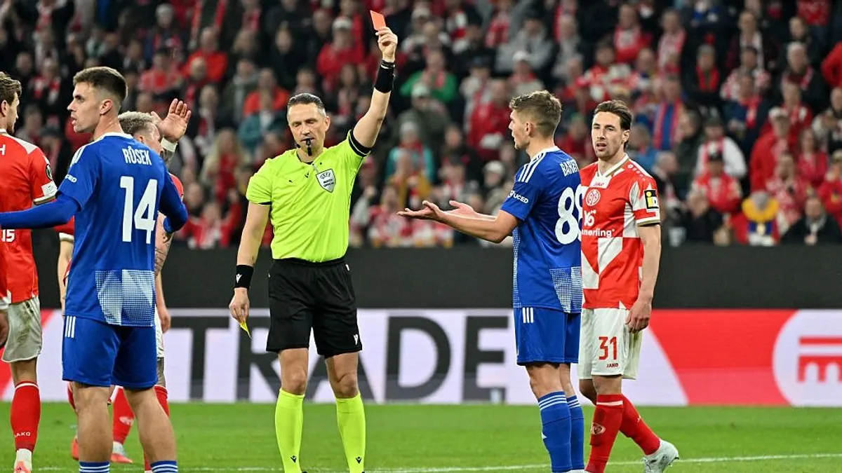 Baráth Péter a kiállítása után: Elfogadom a második sárga lapot, de...