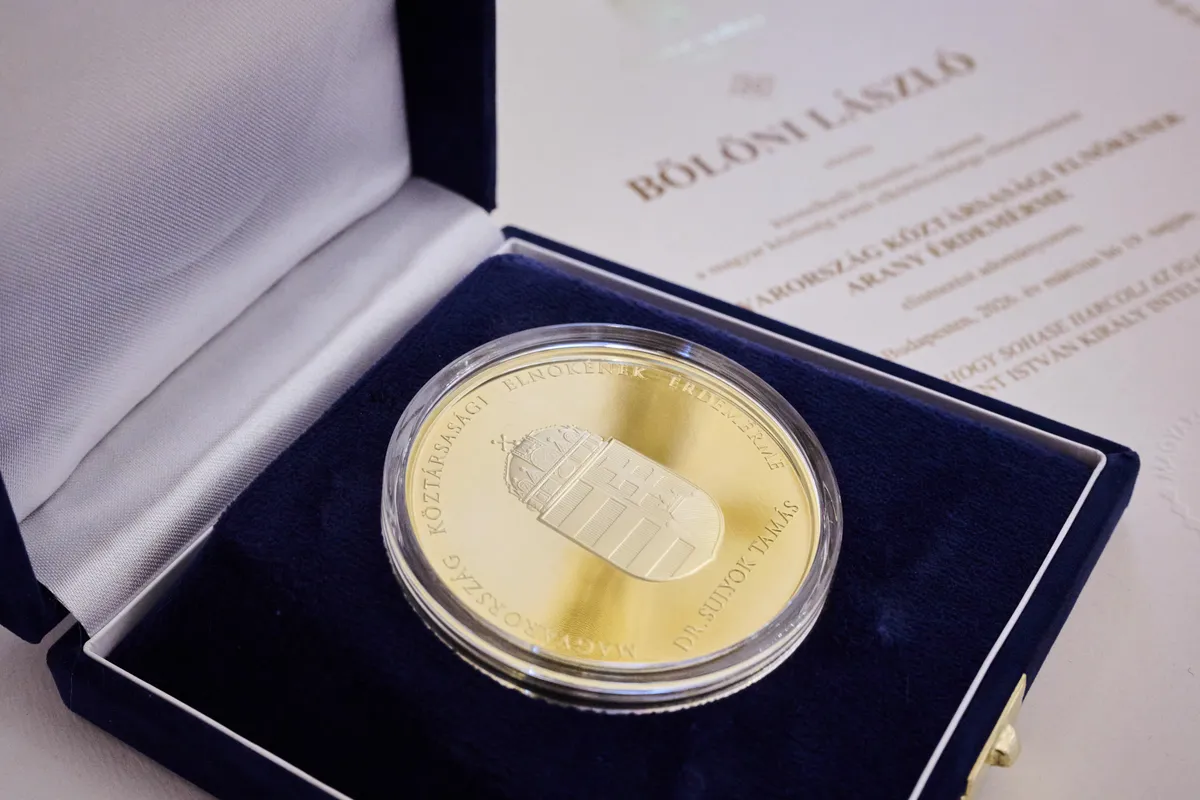 Sándor-palota – Dr. Sulyok Tamás köztársasági elnök