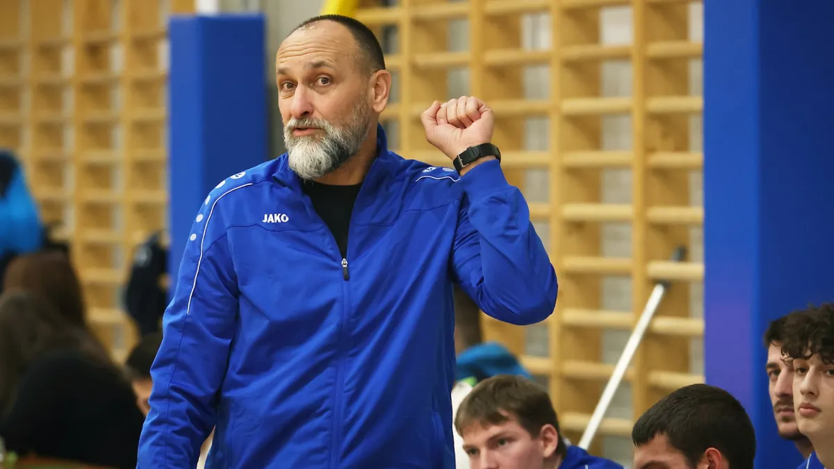 Már most távozott a Komló kézilabdacsapatának vezetőedzője