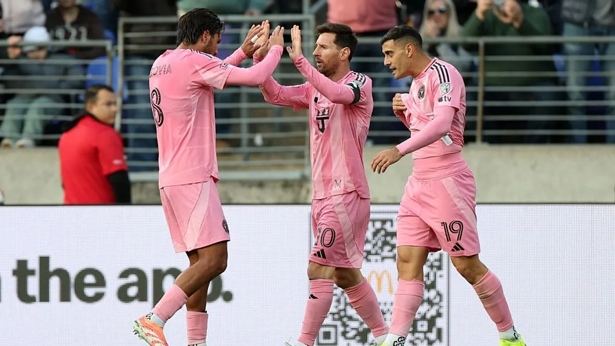 Messi egy gólra a 900-tól, Pintér Dániellel a kispadon nyert az Inter Miami – videó