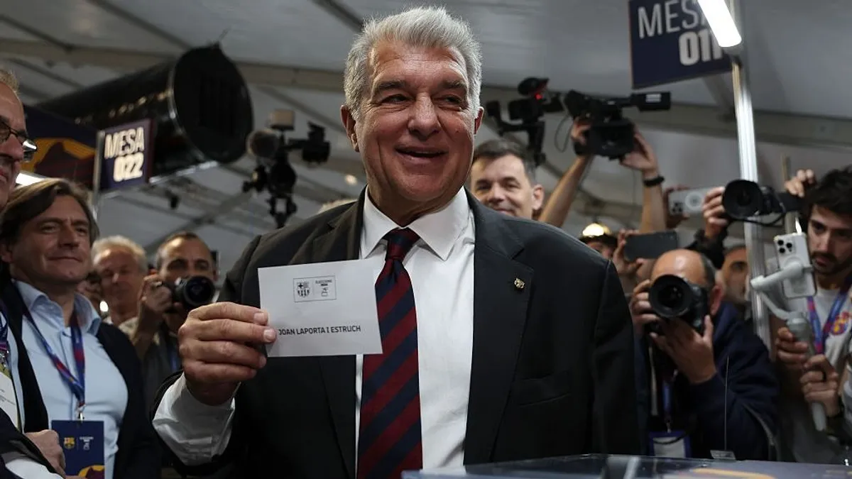 Joan Laporta marad a Barcelona elnöke – hivatalos