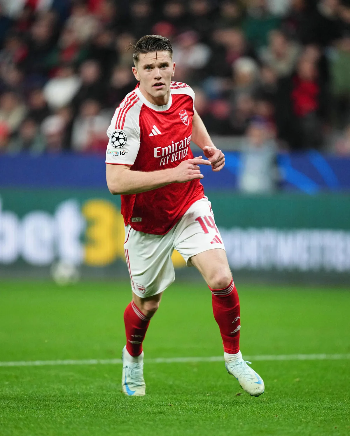 Bayer Leverkusen vs FC Arsenal - UEFA Champions League