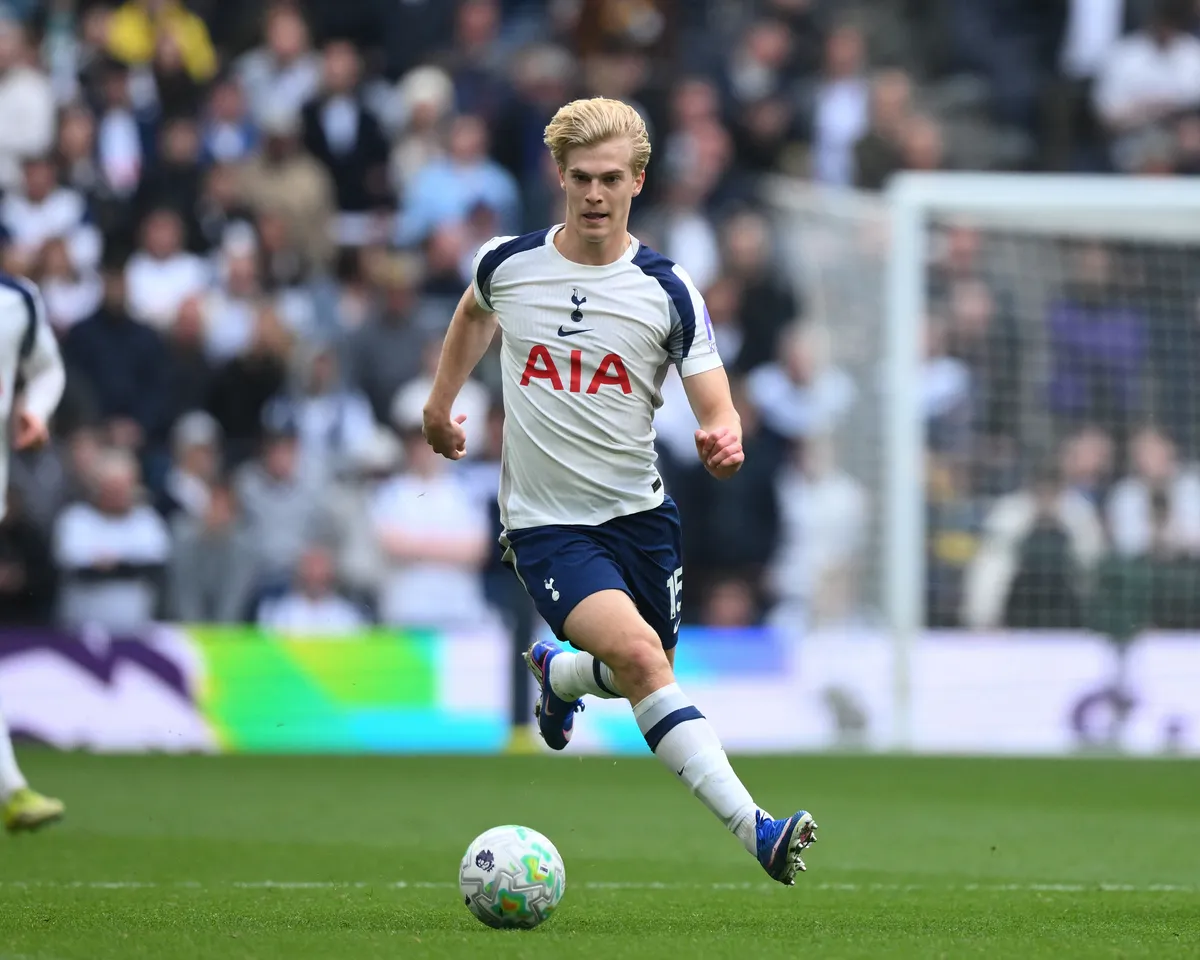 Tottenham Hotspur v Nottingham Forest - Premier League