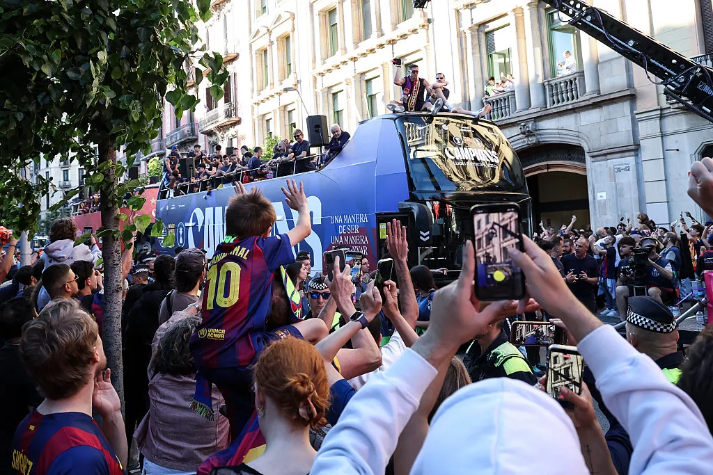 Fc Barcelona Champions Parade 2025/26