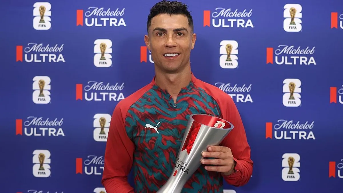 Cristiano Ronaldo lett a mezőny legjobbja