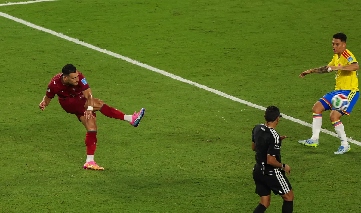 Colombia v Portugal