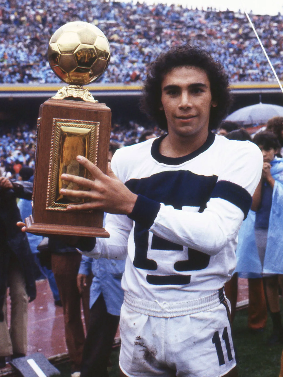 ARCHIVO HISTORICO / MexSport Hugo Sanchez Photo of Hugo Sanchez, Pumas 1980/Foto de Hugo Sanchez, Pumas 1980/mexsport Ph