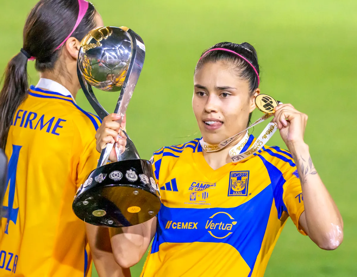 Monterrey Rayadas V Monterrey Tigres, Womens football Champions of Champions match