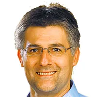 SOMOGYI ZSOLT (Lisszabon)