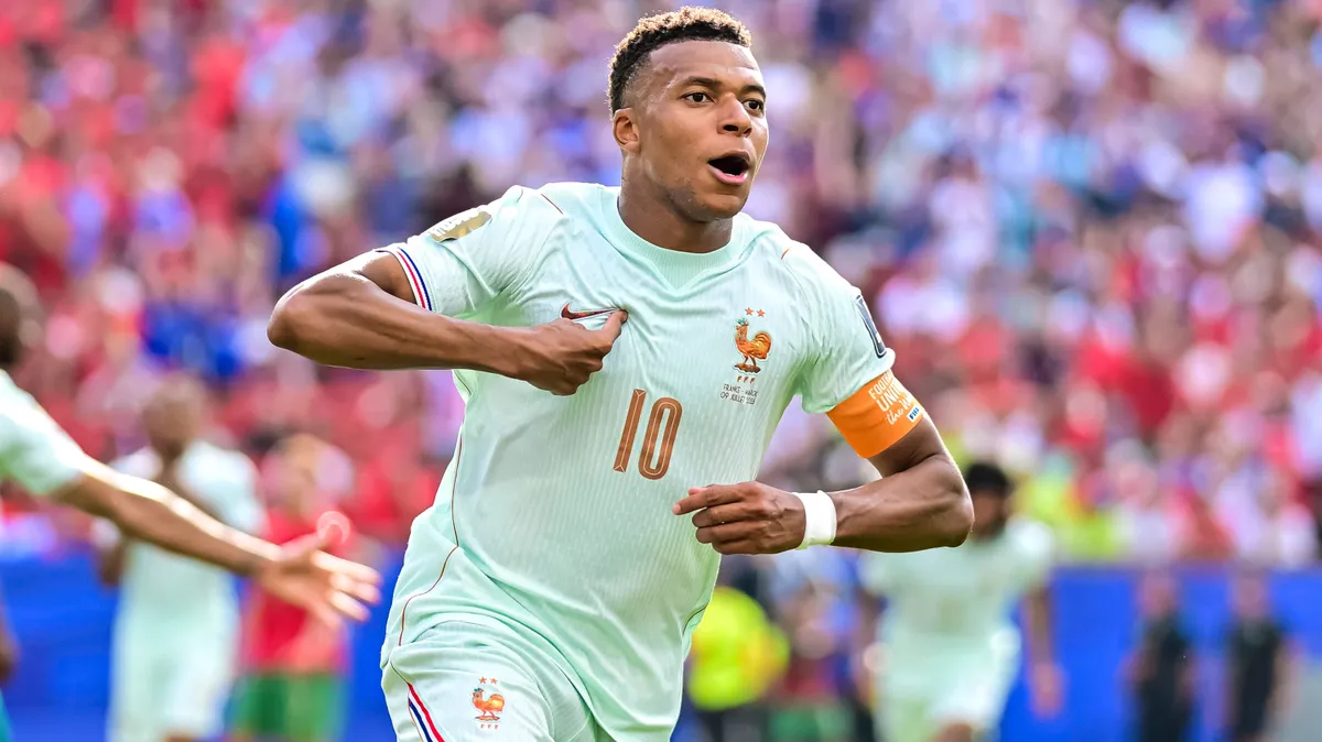 Samuel Eto'o: Kylian Mbappé egy jelenség!