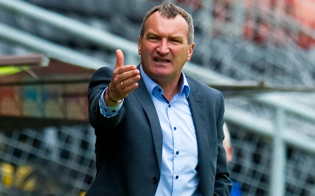 15/09/18 LADBROKES CHAMPIONSHIP.DUNDEE UNITED v GREENOCK MORTON.TANNADICE - DUNDEE.Dundee United manager, Csaba Laszlo.