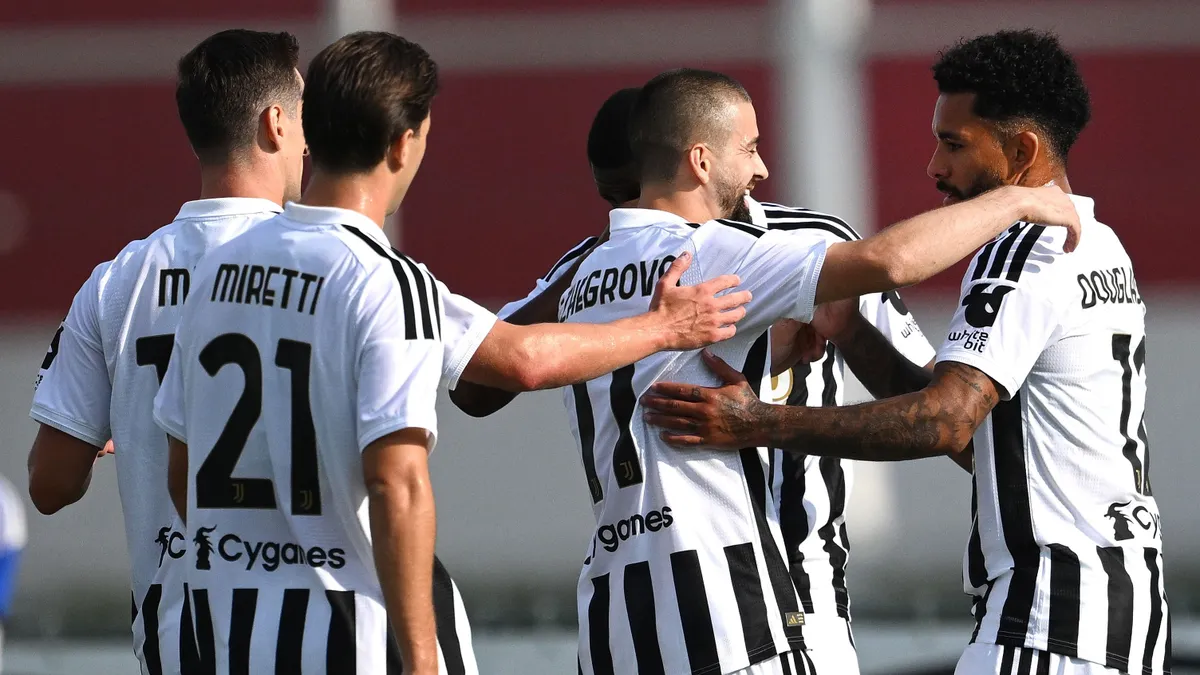 Felkészülés: megemlékezett Baresiről, majd kétgólos sikert aratott a Juventus