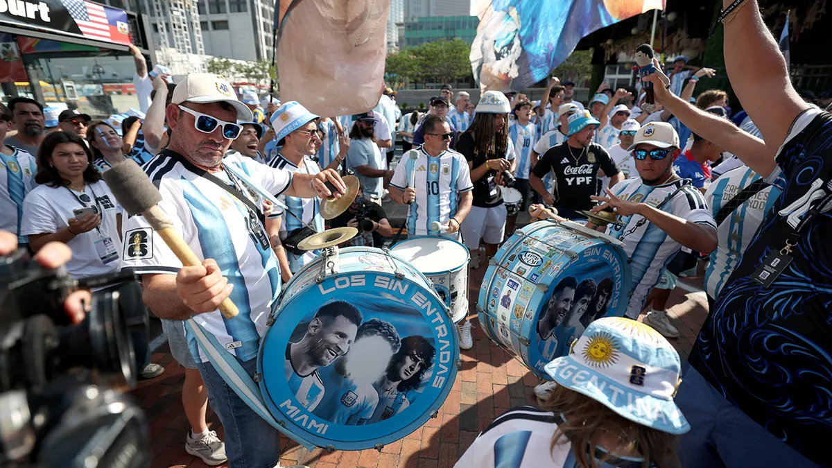 Elkezdődött az Argentína–Egyiptom nyolcaddöntő