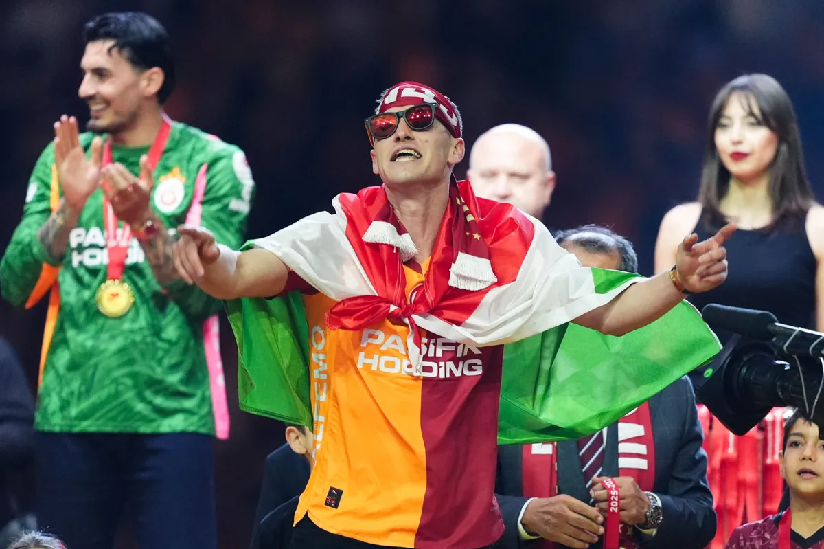 Galatasaray celebrate Super Lig championship