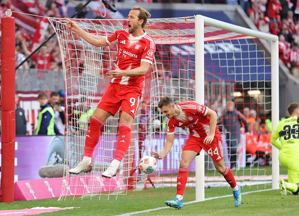 FC Bayern München v VfB Stuttgart - Bundesliga