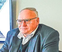 BÓBICS LÁSZLÓ