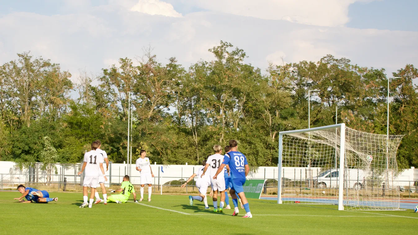 Félidőben 2-2 a Karcag-Soroksár mérkőzés állása (Fotó: Vigh Attila/Karcagi SE)