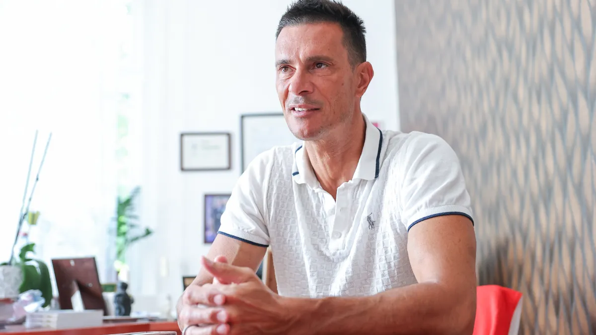 „Boldog és büszke vagyok arra, akivé váltam” – Balogh Gábor 50 éves