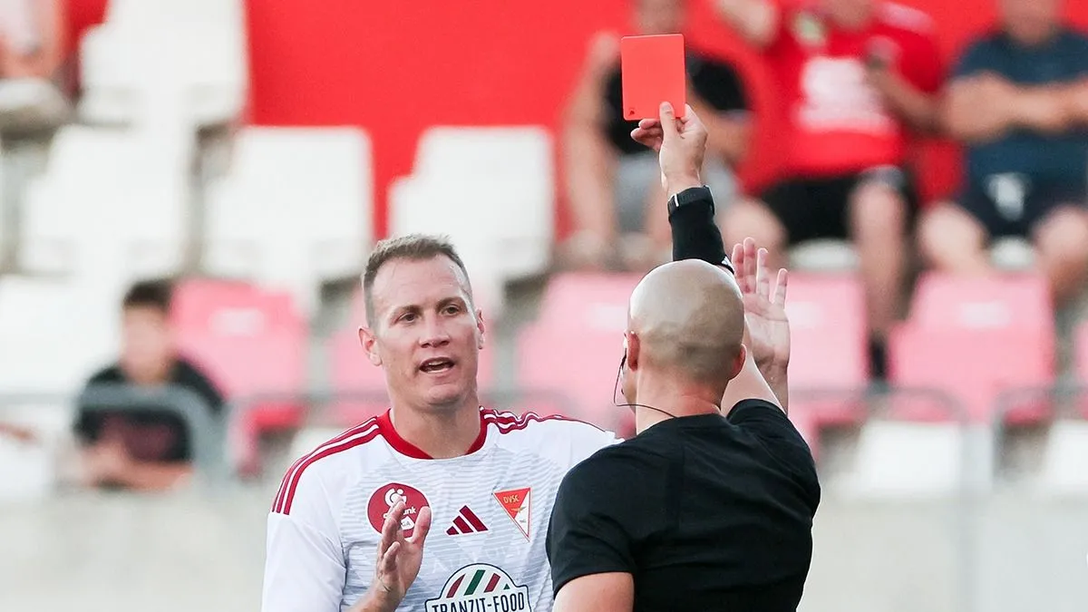 Szikszai Hennagyij és Lang Ádám is piros lapot kapott – képek a Kisvárda–DVSC mérkőzésről