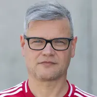 SZABÓ MIKLÓS