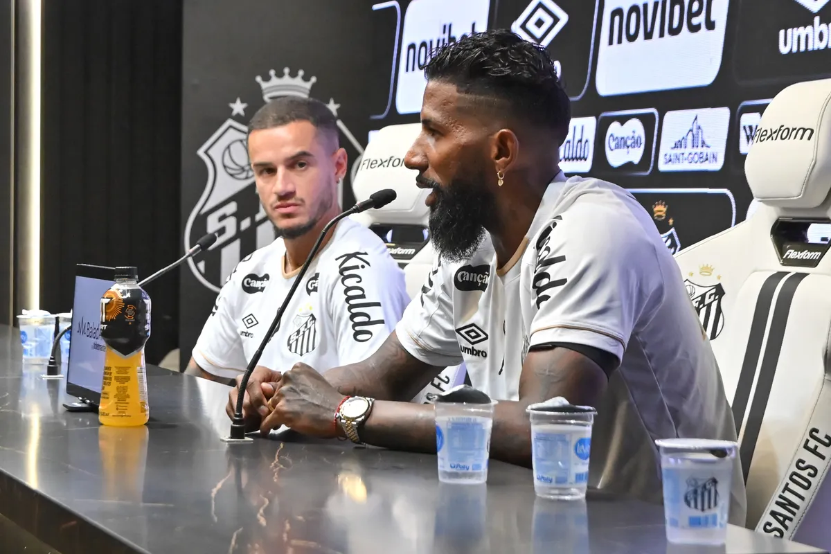 SANTOS, PRESENTED BY RODINEI AND PHILIPPE COUTINHO