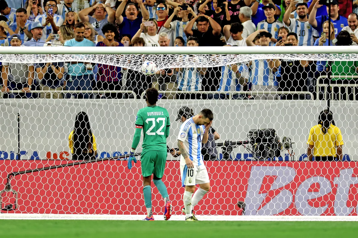 Football: Copa America 2024 - Quarter final: Argentina v Ecuador
