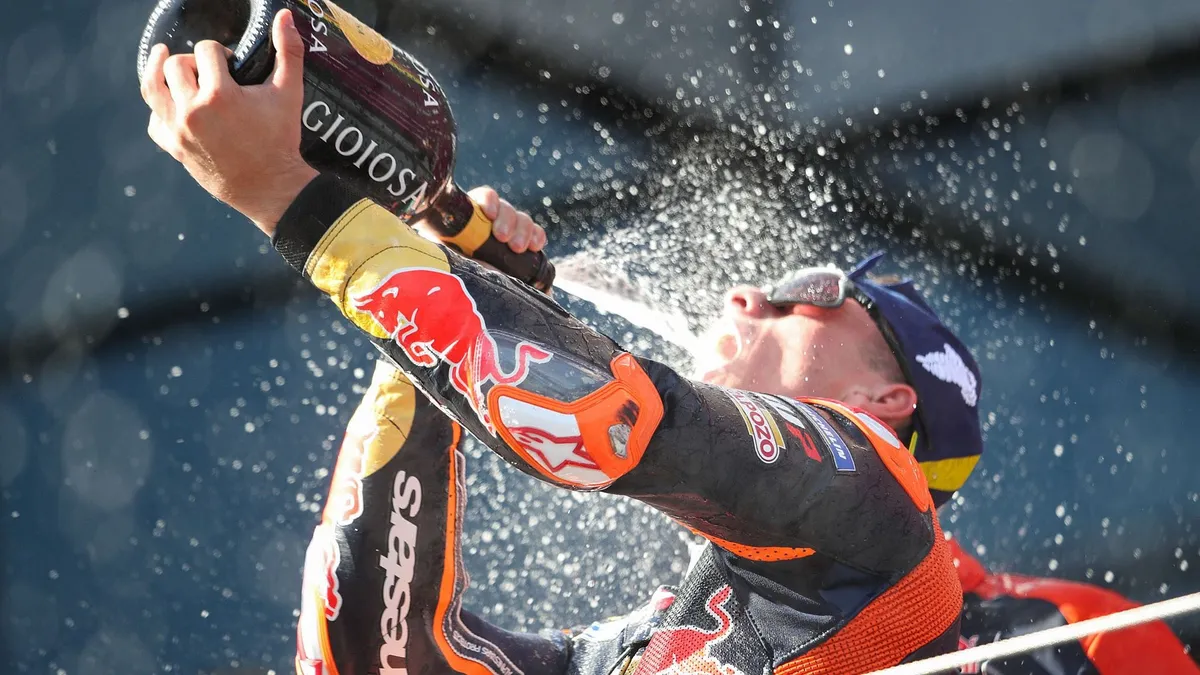 Acosta karrierje első sikerét aratta a MotoGP-ben